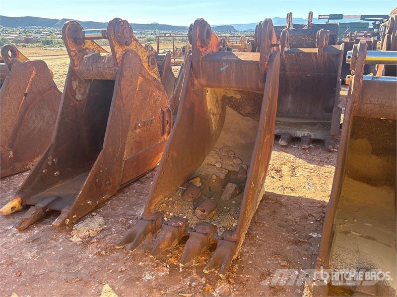 30 in Digging Excavator Bucket دلاء