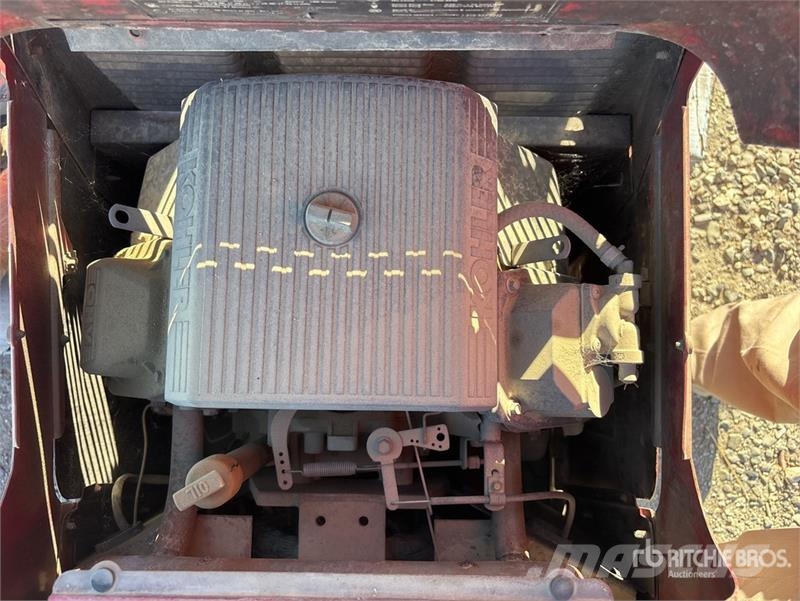 300 A Skid-Mounted Multi-Process Electric Welder 용접기