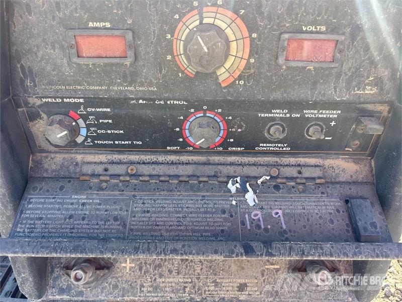 300 A Skid-Mounted Multi-Process Electric Welder 용접기