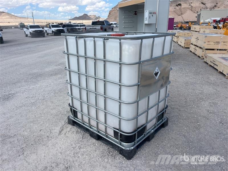 300 gal Skid Mounted Poly Chemical Tank Kraftstoff- und Zusatzstoffbehälter