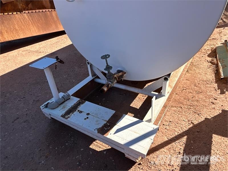  3000 gal Skid Mounted Steel Water Tank Fuel and additive tanks