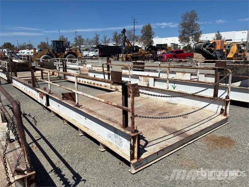 32 ft 1 in x 120 in Landing Platform Inne akcesoria