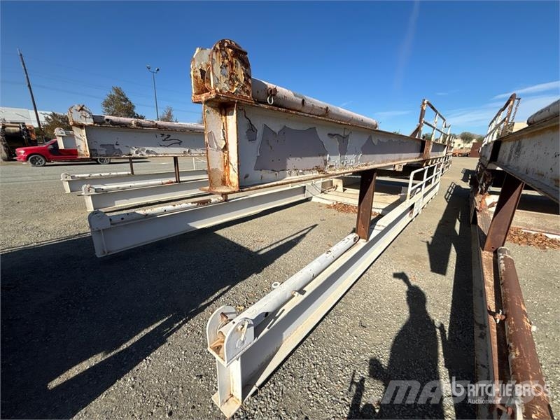 32 ft 2 in x 121 in Landing Platform Sonstige Baumaschinen