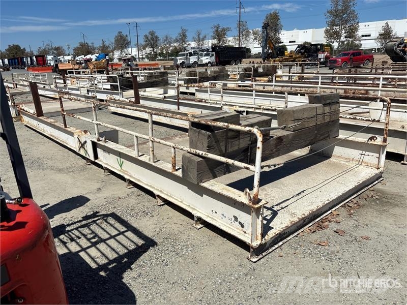 32 ft x 121 in Landing Platform Muu