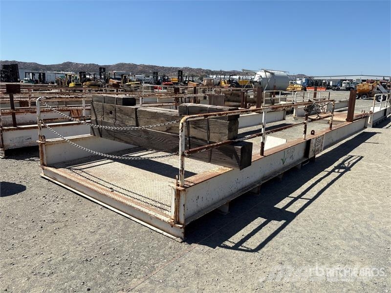32 ft x 121 in Landing Platform Muu