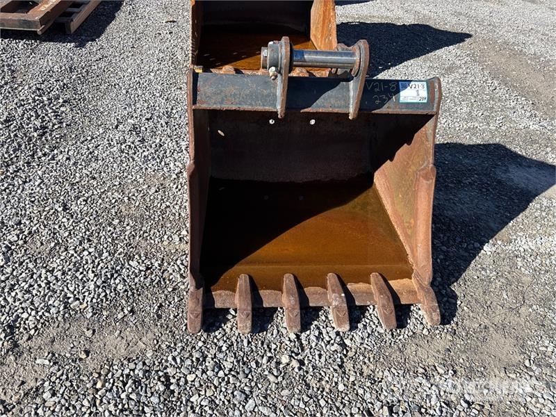 34 in Digging Excavator Bucket - Fits Bobcat E85 Žlice