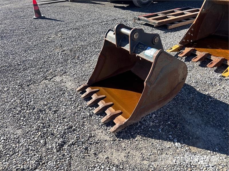 34 in Digging Excavator Bucket - Fits Bobcat E85 Žlice