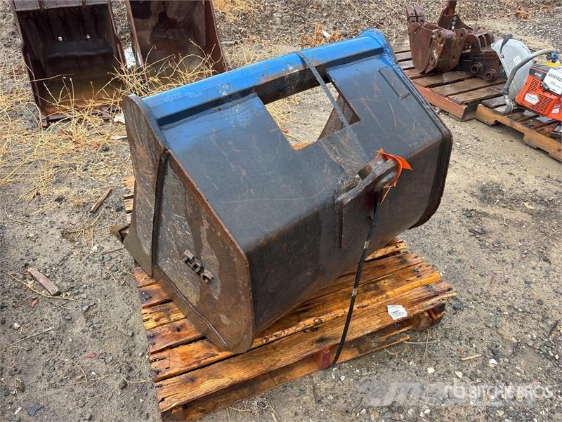 35 in Digging Excavator Bucket Cucharones