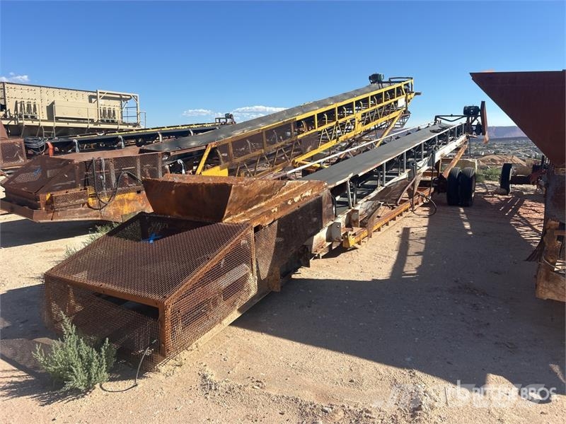  35 in x 53 ft Portable Stacking Conveyor 建設機械 -　その他