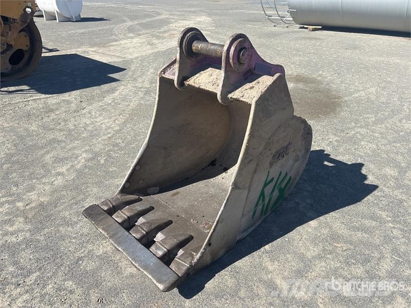 36 in Excavator Bucket Kašike / Korpe