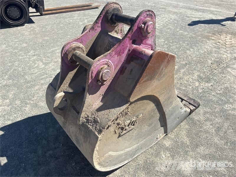 36 in Excavator Bucket Kašike / Korpe