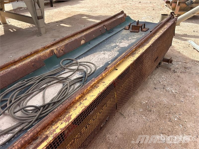 36 in x 21 ft Stationary Conveyor 建設機械 - その他