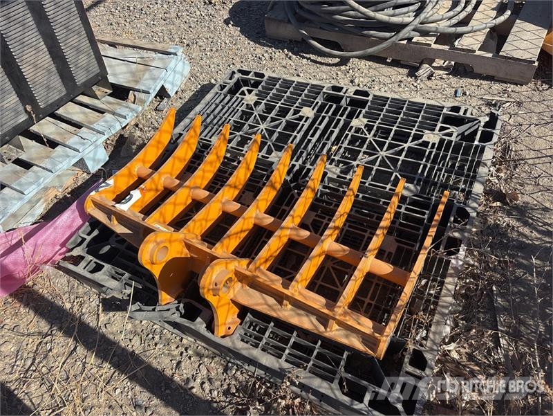 38 in Skid Steer Root Rake 갈퀴 및 테더
