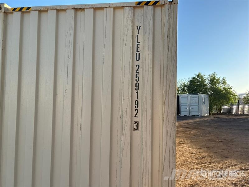 40 ft High Cube Multi-Door Storage Container Soojakud