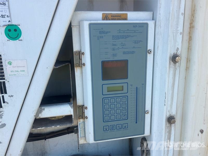  40 ft Refrigerated Storage Container (Inoperable) Contenedores de almacenamiento