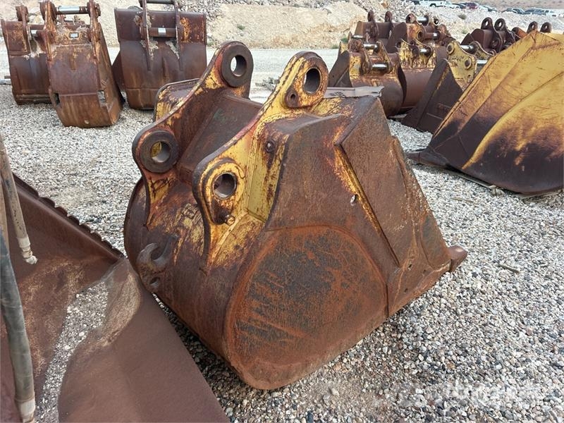 40 in Digging Excavator Bucket Baldes