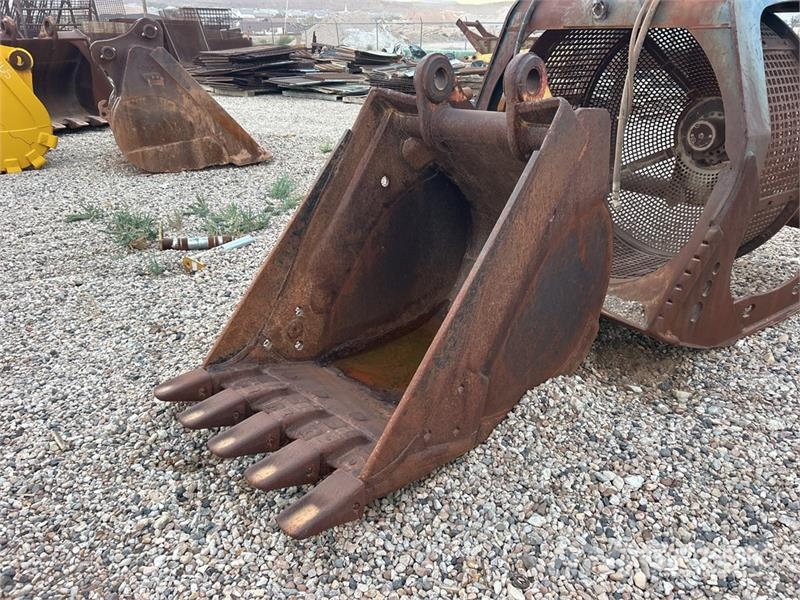 40 in Digging Excavator Bucket Baldes