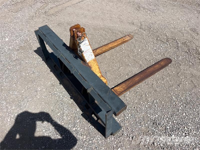 40 in Skid Steer Forks Forks