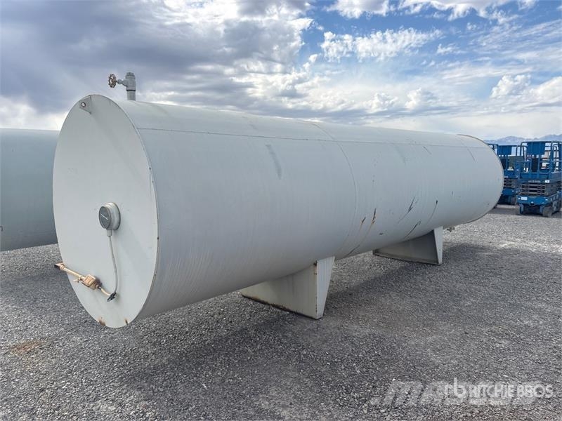  4000 gal Steel Tank صهاريج الوقود والصهاريج الإضافية