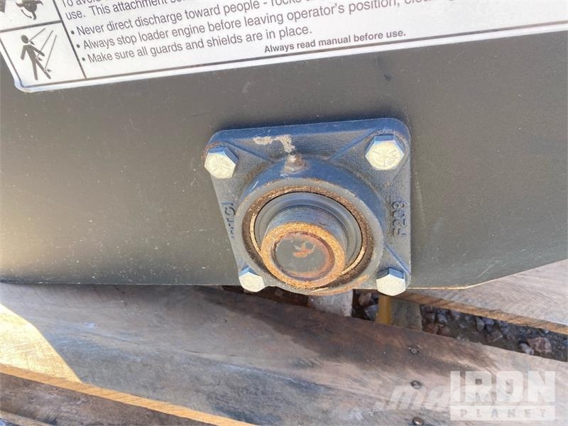  41 in Mini Skid Steer Tiller 動力耙和旋轉式耕耘機