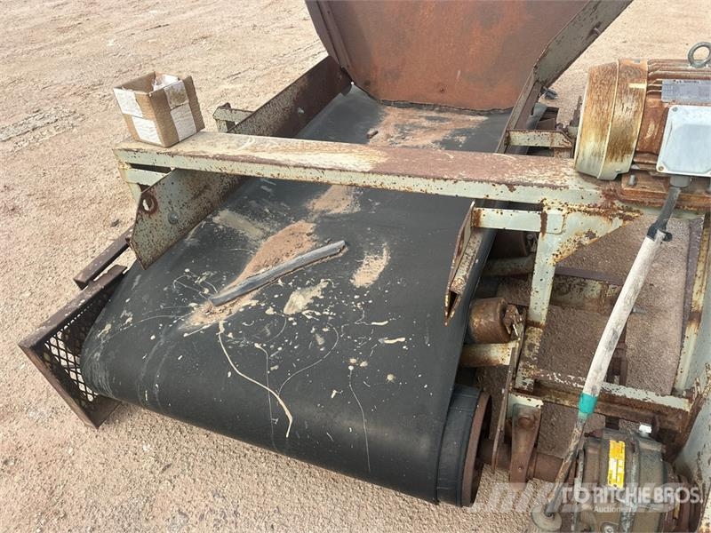 42 in x 7 ft Stationary Transfer Conveyor 建設機械 - その他