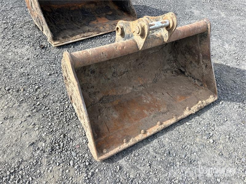 46 in Cleanup Excavator Bucket Kašike / Korpe