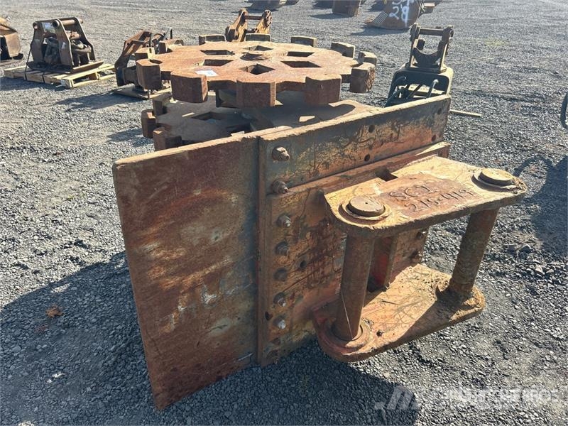 46 in Compaction Wheel Дорожні котки
