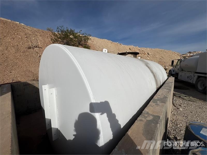 4700 gal Skid Mounted Steel Fuel Tank صهاريج الوقود والصهاريج الإضافية