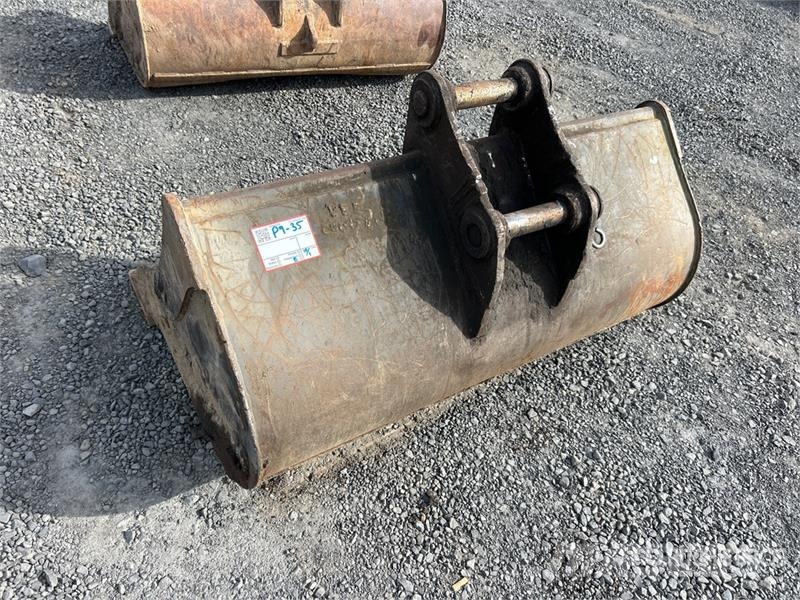  48 in Cleanup Excavator Bucket دلاء