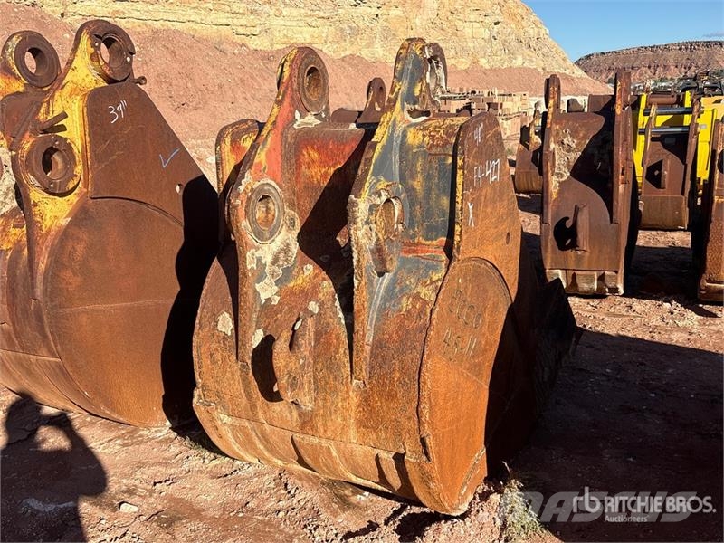 48 in Digging Excavator Bucket دلاء