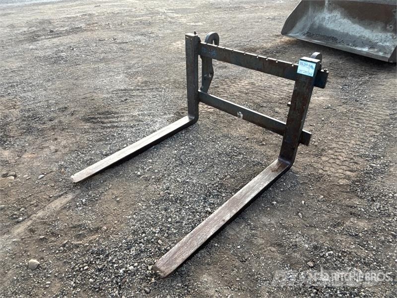 48 in Wheel Loader Forks - Fits Wacker Neuson 850 Fourche