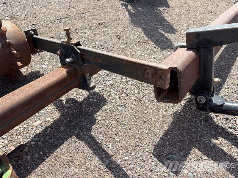  5 ft x 10 in Tool Bar With Roller To Push Holes Fo Lauksaimniecība- Citi