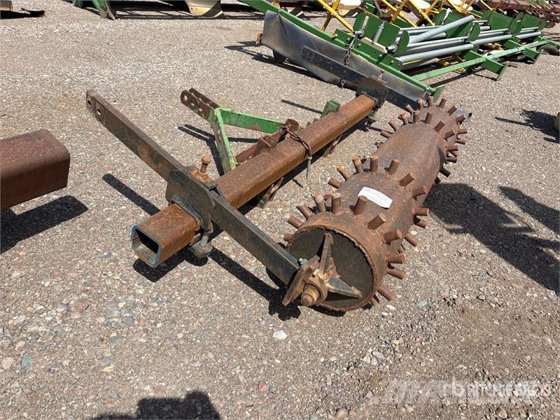  5 ft x 10 in Tool Bar With Roller To Push Holes Fo Lauksaimniecība- Citi