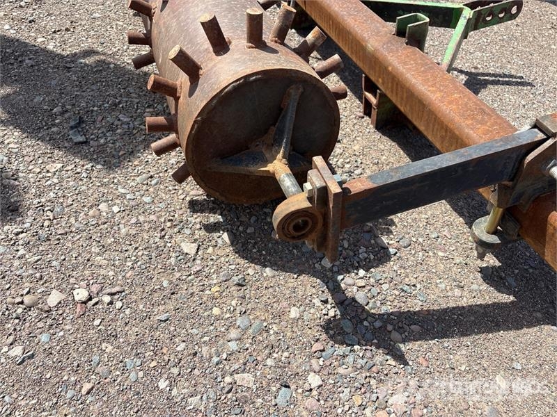  5 ft x 10 in Tool Bar With Roller To Push Holes Fo Lauksaimniecība- Citi