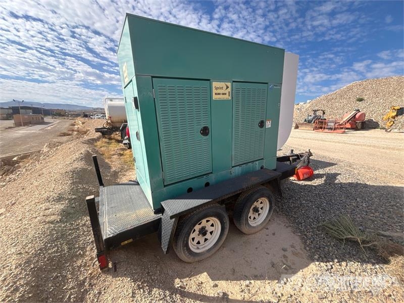 50DGCA-5805 50 kW Mobile Generator Set Diiselgeneraatorid