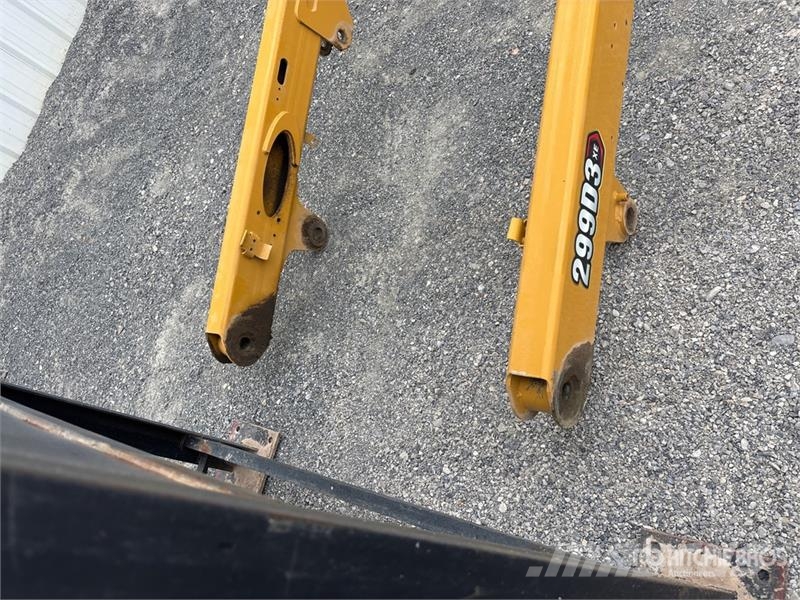  516-5698 50 in Material Handling Arm - Fits Cat 29 その他部品