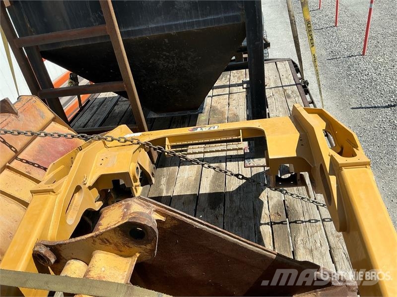  516-5698 50 in Material Handling Arm - Fits Cat 29 その他部品