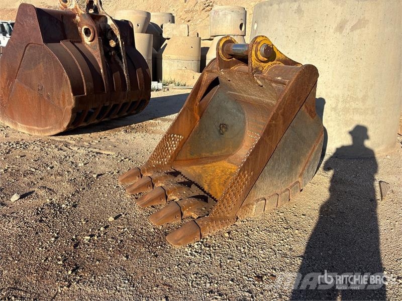  52 in Excavator Bucket Baldes
