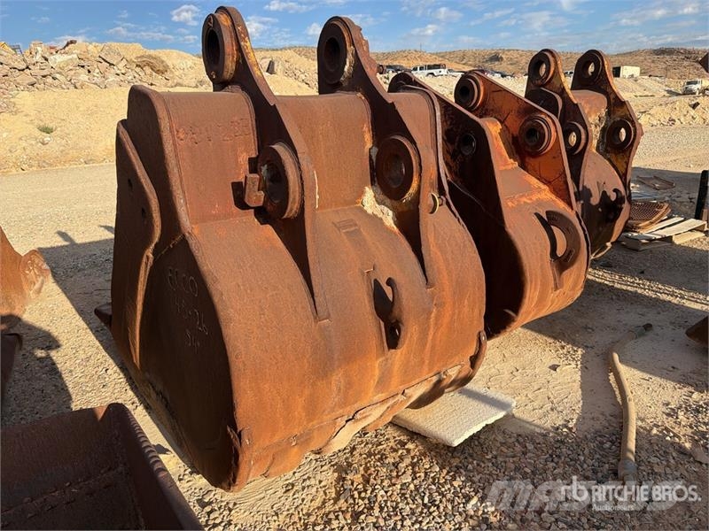 54 in Digging Excavator Bucket Baldes
