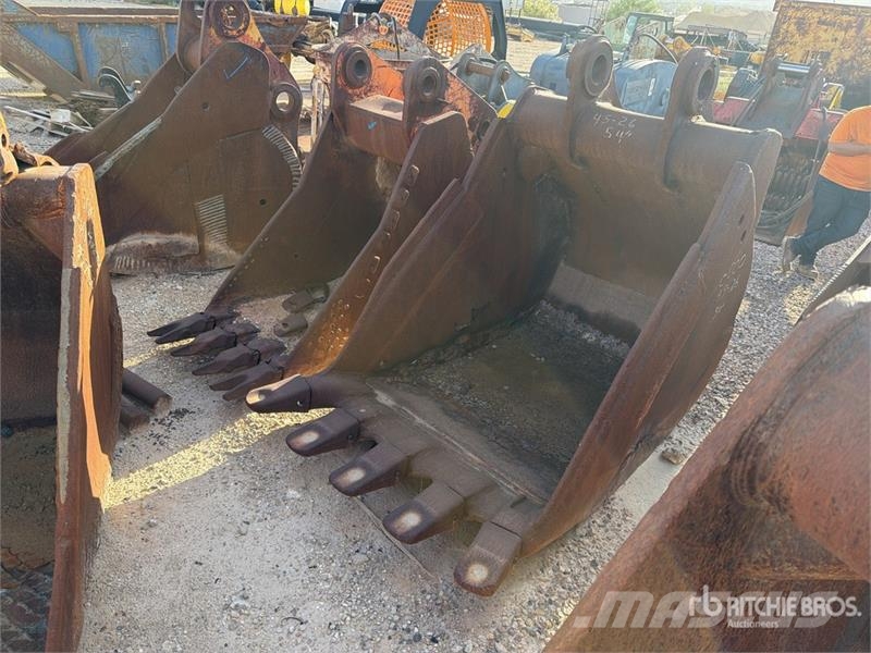 54 in Digging Excavator Bucket Baldes
