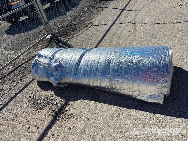 6.6 ft x 164 ft Bubble Aluminum Foil Reflective In Wciągarki, podnośniki i windy towarowe