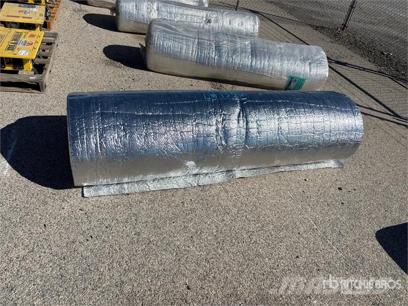 6.6 ft x 164 ft Bubble Aluminum Foil Reflective In Pacēlāji, vinčas un materiālu lifti
