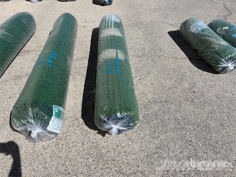 6.6 ft x 49.2 ft Artificial Grass Turf (Unused) Wciągarki, podnośniki i windy towarowe