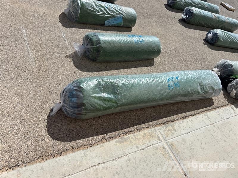 6.6 ft x 49.2 ft Artificial Grass Turf (Unused) Pacēlāji, vinčas un materiālu lifti