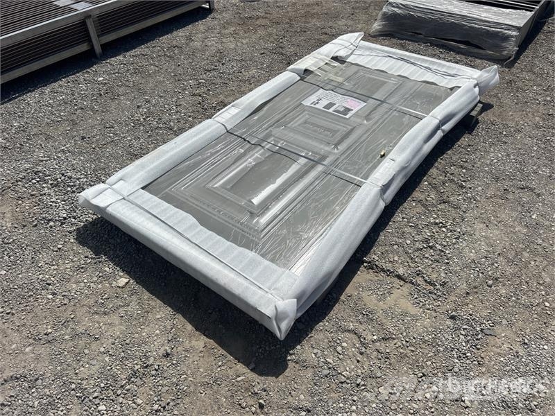 6.89 ft x 3.38 ft Grey Steel Security Door (Unused Talhas, guinchos e elevadores de materiais