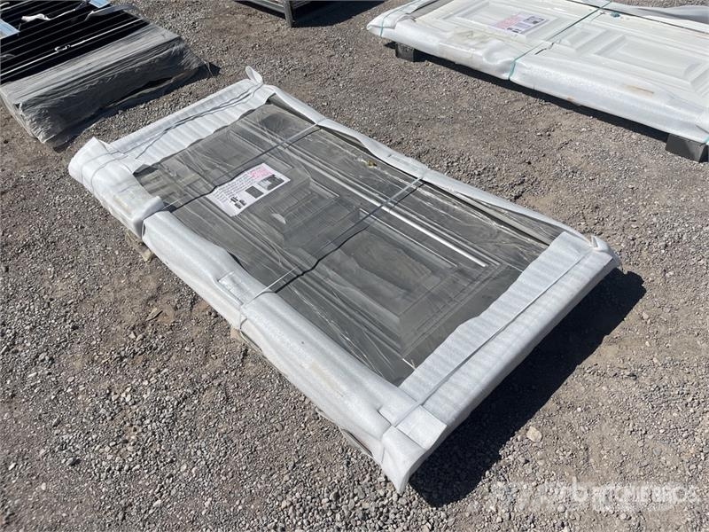 6.89 ft x 3.38 ft Grey Steel Security Door (Unused Talhas, guinchos e elevadores de materiais
