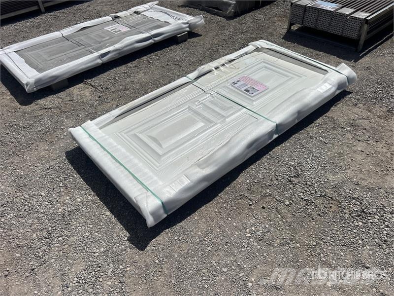  6.89 ft x 3.38 ft White Steel Security Door (Unuse Seilwinden, Bauaufzüge und Lastenaufzüge