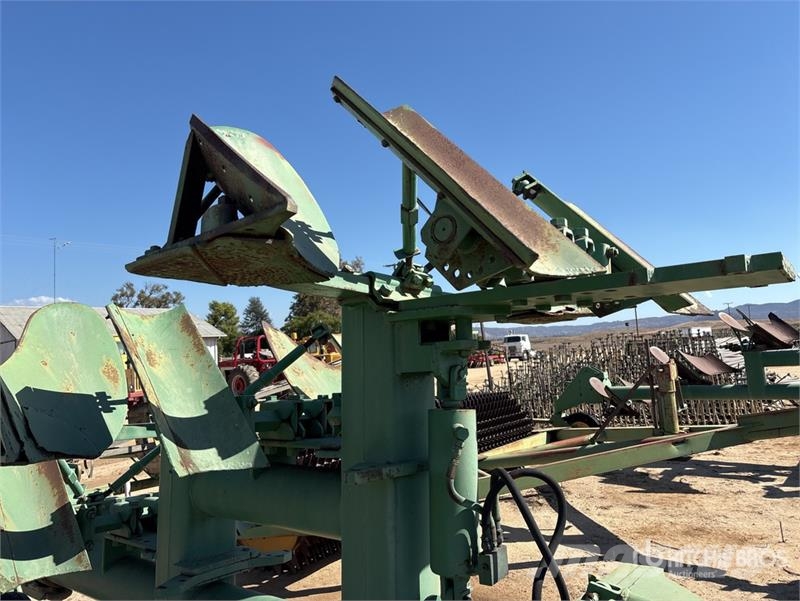 6 ft Reversible Plow Charruas reversíveis