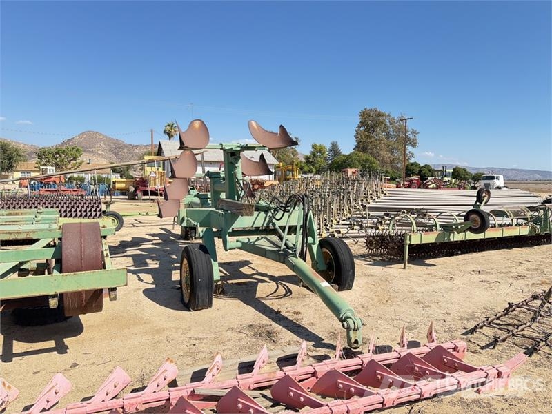 6 ft Reversible Plow Charruas reversíveis