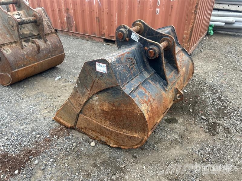 60 in Cleanup Excavator Bucket Ковши